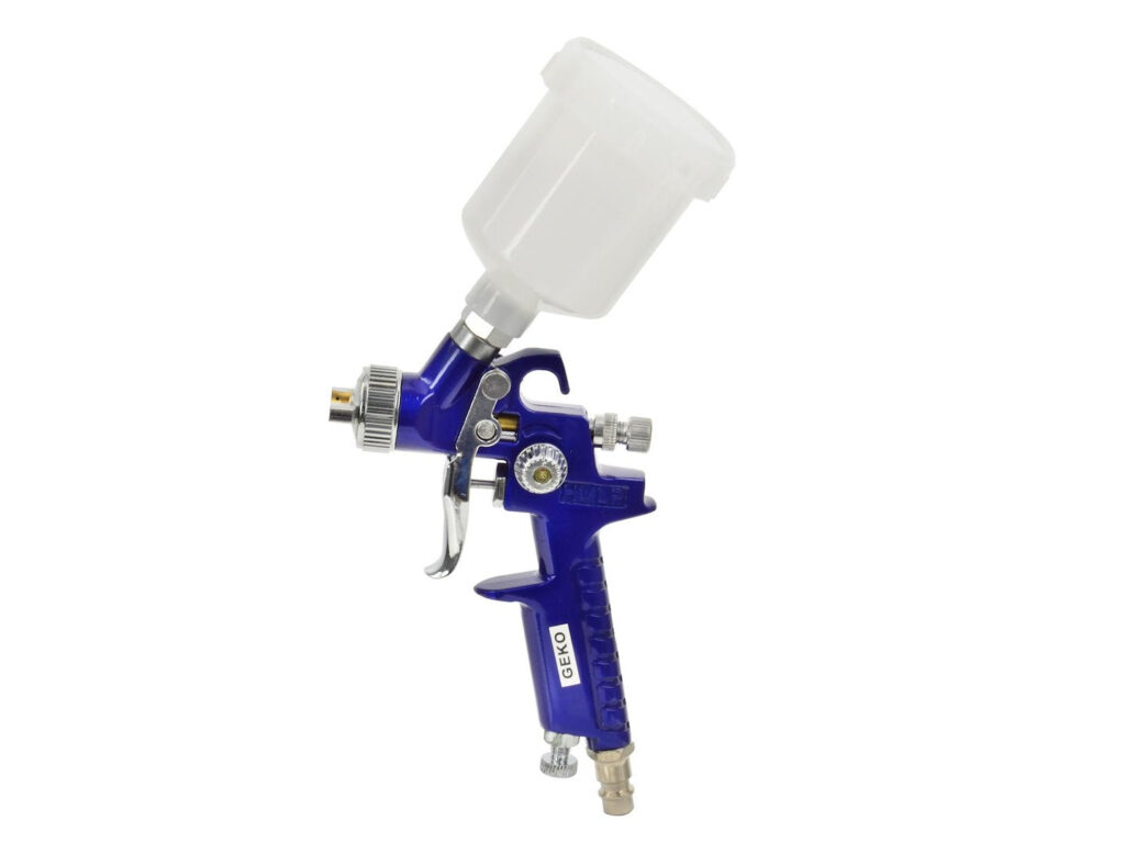 GEKO HVLP-värvipüstol pealepaagiga 125 ml, 0,8 mm G01105