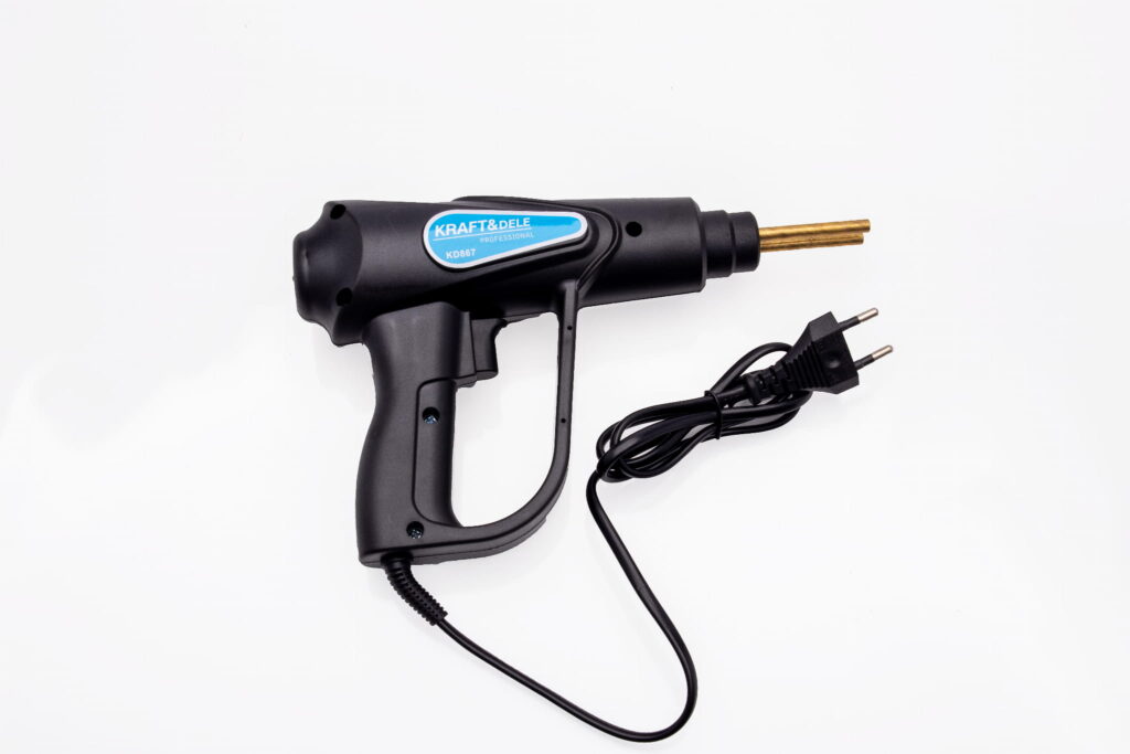 KRAFT&DELE plastikeevitaja 100 W klambritega KD867