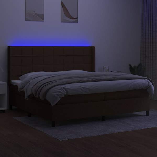 LED-valgustusega kontinentaalvoodi koos 2 madratsiga, tumepruun, 200 × 200 cm, kangas — mudel 3138344