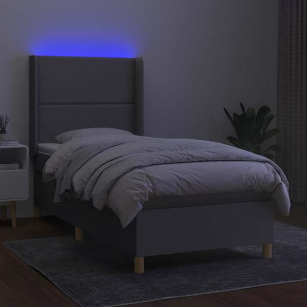 LED-valgustusega kontinentaalvoodi koos madratsiga, helehall, 90 × 200 cm, kangas — mudel 3138765