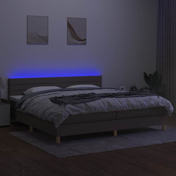 LED-valgustusega kontinentaalvoodi koos 2 madratsiga, pruunikashall, 200 × 200 cm, kangas — mudel 3133825