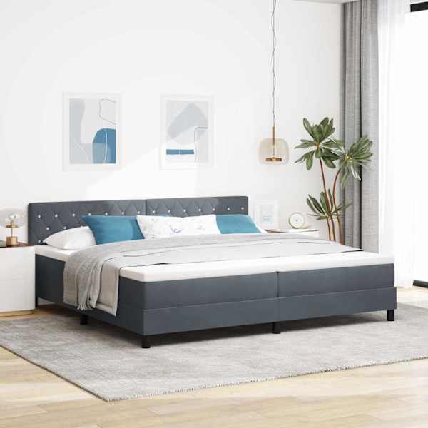 Kontinentaalvoodi koos 2 madratsiga, tumehall, 200 × 200 cm, samet — mudel 3339129