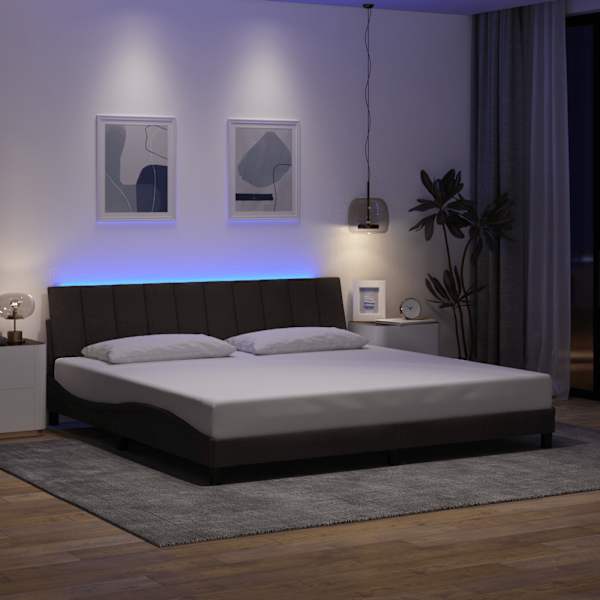 LED-valgustusega voodiraam, tumepruun, 200 × 200 cm, kangas — mudel 3310485