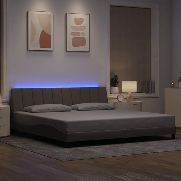 LED-valgustusega voodiraam, pruunikashall, 200 × 200 cm, kangas — mudel 3310486