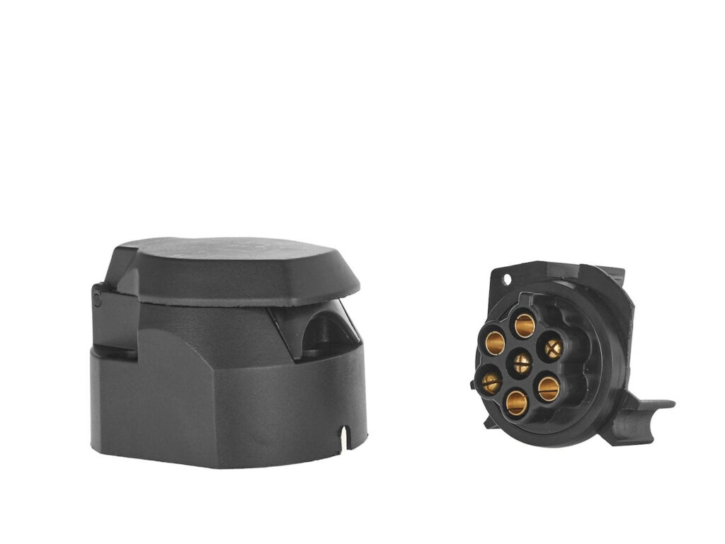 Haagise pistikupesa 7PIN 12V