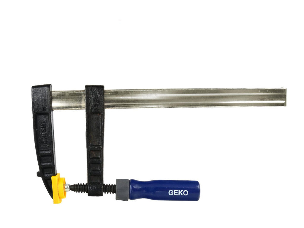 Tugevdatud F-kruustang 80 x 300 mm GEKO Profi